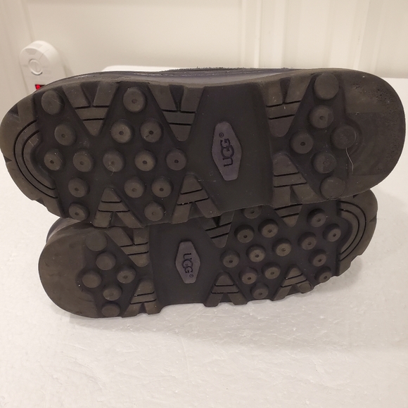 Ugg Australia boys bobbey snow boots - Picture 4 of 11